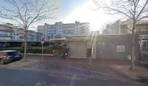 De VALLOMBREUSE Catherine à Achères